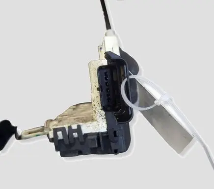 Peugeot 3008 I Front door lock PSA825154 6489N1140I4 A02322