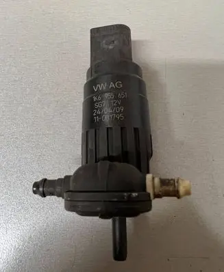 Seat Ibiza IV (6J,6P) Windscreen/windshield washer pump 1K6955651 CG712V 11001795
