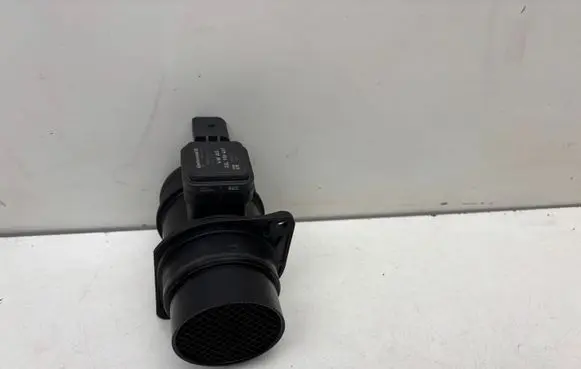 Skoda Rapid (NH) Mass air flow meter 03L906461