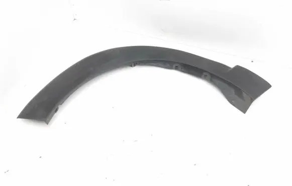 Mazda CX-30 Front arch trim DFR551W31