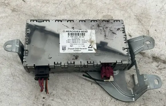 Mercedes-Benz E W212 Antenna control unit A1668202089 A1669003602 A1669024201