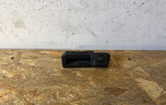 Skoda Octavia Mk4 Tailgate handle with camera 5E3827566 102307