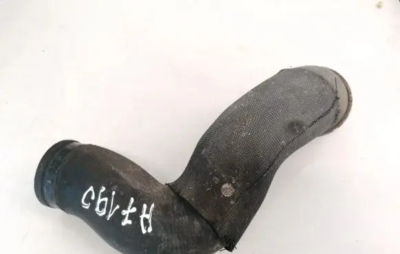 Mercedes-Benz A W169 Intercooler hose/pipe A1695280482