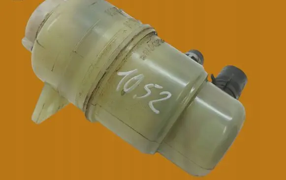 Mitsubishi Outlander Coolant expansion tank/reservoir