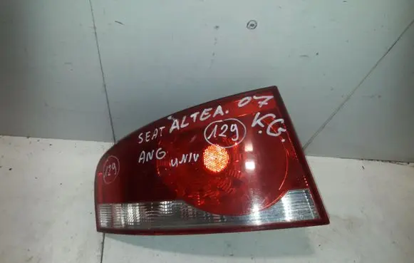 Seat Altea XL Rear/tail lights 5P8945095A