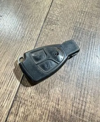 Mercedes-Benz C W203 Ignition key/card 