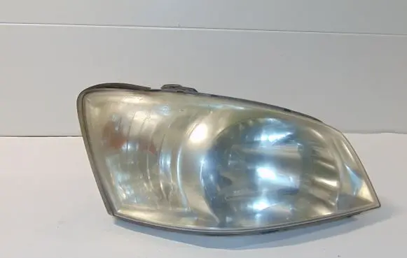 Hyundai Getz Headlight/headlamp 921201C010