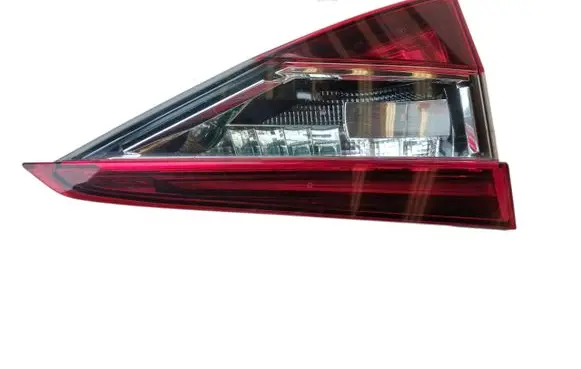 Skoda Superb B8 (3V) Tailgate rear/tail lights 00187293 00200071