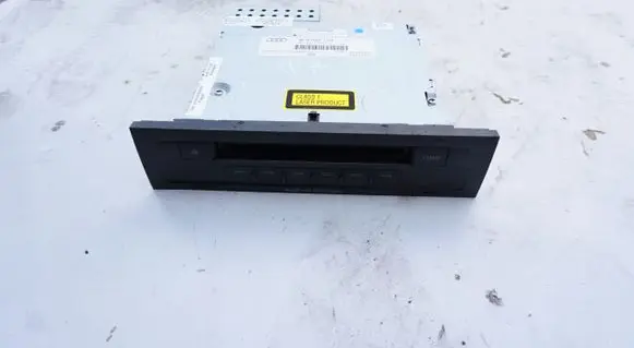 Audi Q7 4L CD/DVD changer 4L0035110