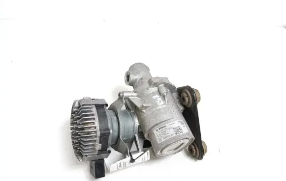 Volkswagen Golf VII Master brake cylinder 5QE614307F