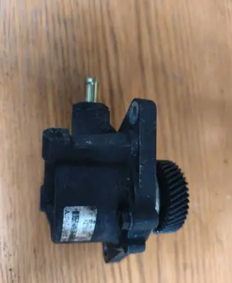 Ford Ranger Vacuum pump WL5118G00 X2T55471ZT