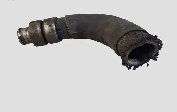 KIA Carens II Intercooler hose/pipe 2826627400