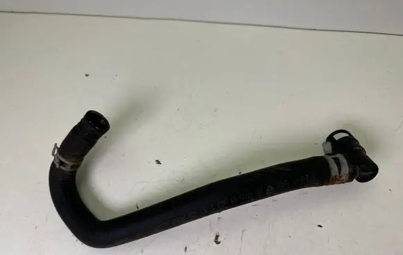 Dodge Durango III Engine coolant pipe/hose 1043530