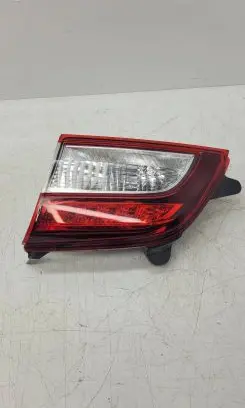 Subaru Outback (BS) Tailgate rear/tail lights 946073