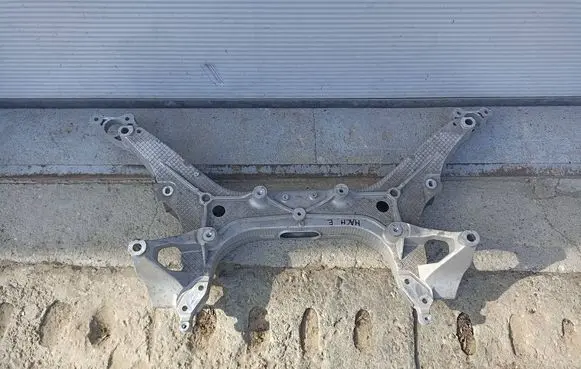 Ford Mustang Mach-E Front axle beam LJ9C5C145AC