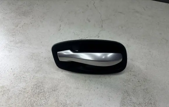 BMW 5 E60 E61 Front door interior handle 1360534