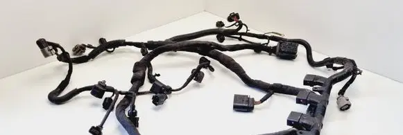 Volkswagen PASSAT B6 Engine installation wiring loom 4B0973724 1J0973837 07Z906379A
