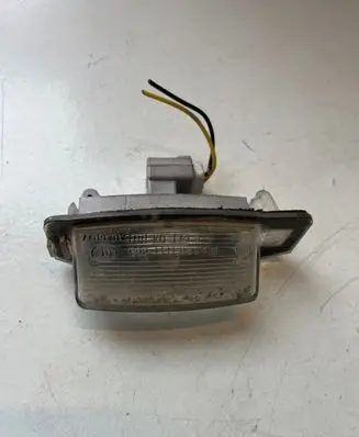 Mitsubishi Outlander Number plate light A046017 141283