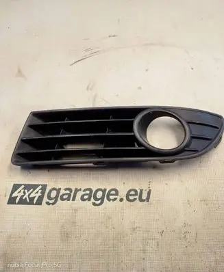 Volkswagen Polo IV 9N3 Front bumper lower grill 6Q0853665E
