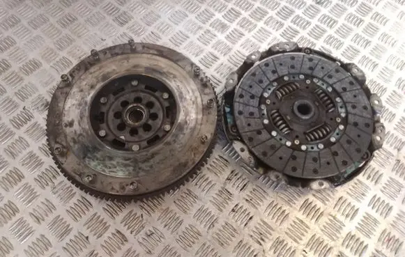 Nissan King Cab, Navara Clutch set kit