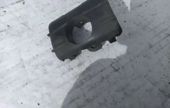 BMW 1 E81 E87 Rear parking sensor holder (PDC) 