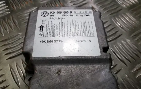 Volkswagen Golf Plus Airbag control unit/module 1K0909605R