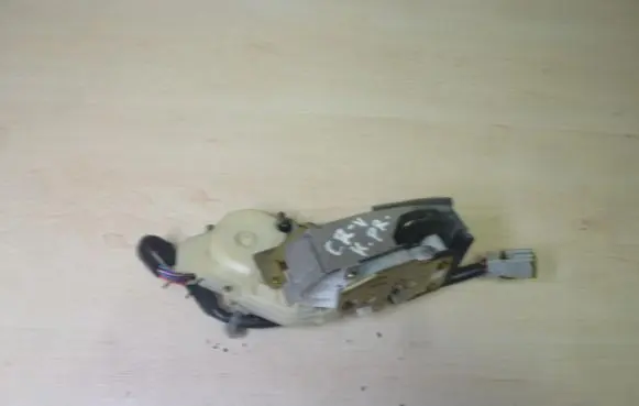 Honda CR-V Loading door lock 041103 I1661