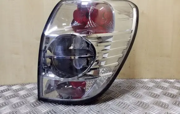 Chevrolet Captiva Rear/tail lights 95905418
