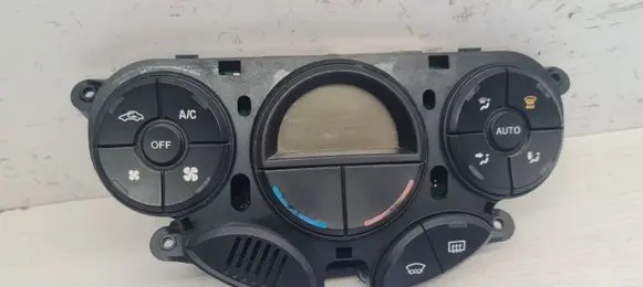 Ford Focus Climate control unit 2S4H18C612BG WBSA04835
