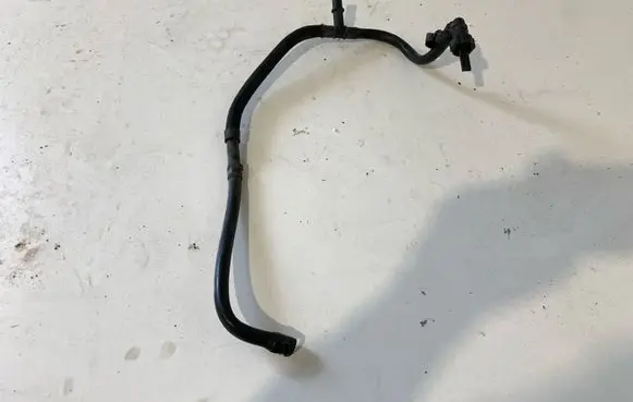 Dodge Durango III Fuel line/pipe/hose 68250915AD