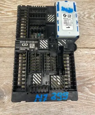 BMW 7 G11 G12 Fuse module 8713128