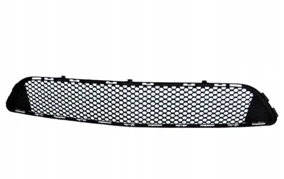 Mercedes-Benz C W204 Front bumper lower grill A2048850153