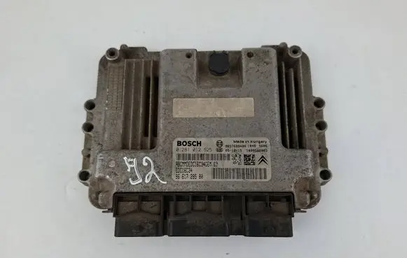 Peugeot 206 Engine control unit/module 9661728580 0281012525