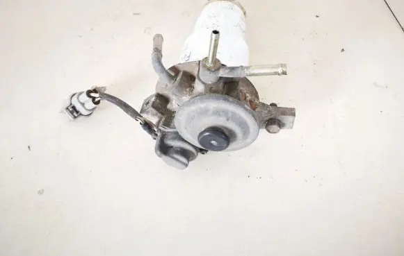 Toyota Avensis T220 Fuel filter tg454