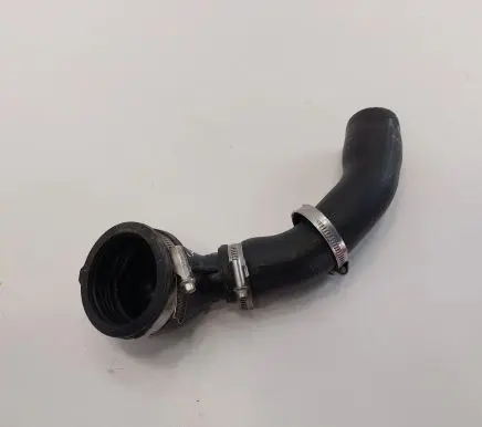 Peugeot 3008 II Intercooler hose/pipe 9820116080