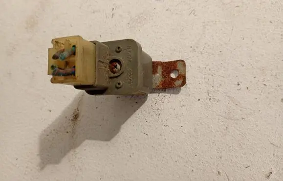 Nissan Almera Other relay 1212123