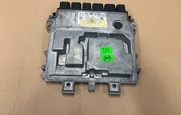 Mercedes-Benz C W205 Engine control unit/module A6549001400
