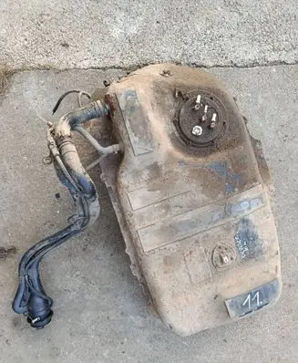 Citroen C-Crosser Fuel tank 