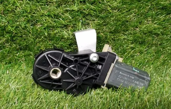 Seat adjustment motor