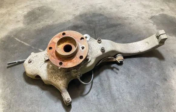 BMW X5 E70 Front wheel hub 6773784 16193510R