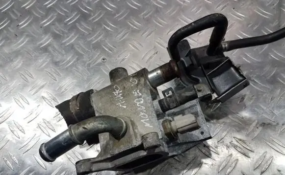 Ford Mondeo Mk III Engine coolant pipe/hose 1s768k556aj