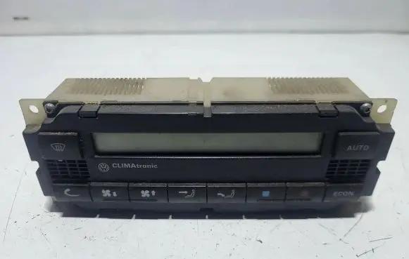 Volkswagen PASSAT B5.5 Climate control unit 3B1907044A 5HB00761702