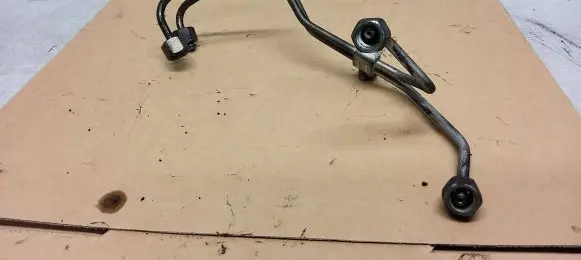 Opel Frontera B Fuel line pipe