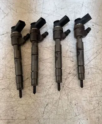 Mercedes-Benz A W169 Fuel injectors set A6400700287