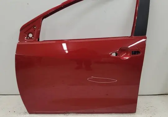 Toyota Yaris XP210 Front door 