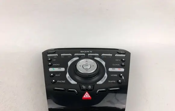 Ford Focus Head unit multimedia control BM5T18K811TA BM5T-18K811-TA