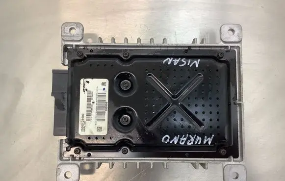 Nissan Murano Z50 Sound amplifier 28060CB00C 05109224 99999
