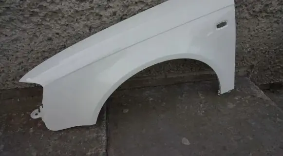 Audi A4 S4 B7 8E 8H Fender