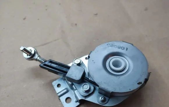 Peugeot 4007 Loading door lower hinge 080901