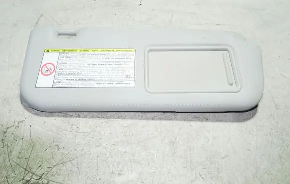 Toyota Avensis T270 Sun visor
